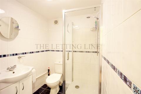 1 bedroom apartment to rent, Woodfield Close, Enfield, Middlesex, EN1