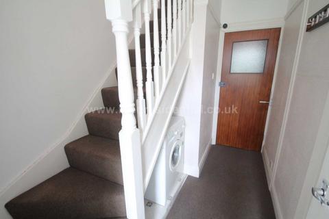 1 bedroom flat to rent, Crowborough Road, Southend On Sea