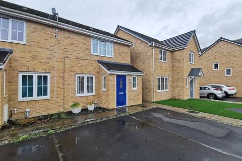 41 Llys Cambrian, Godrergraig, Swansea, SA9 2EY