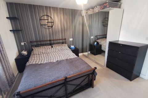 41 Llys Cambrian, Godrergraig, Swansea, SA9 2EY