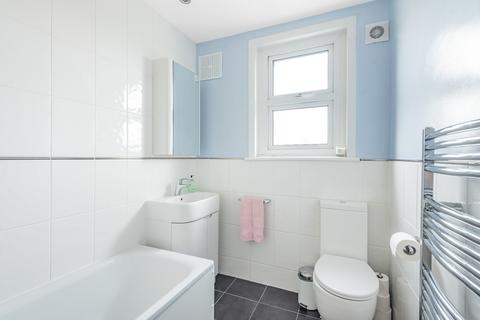 19 Highclere Road, New Malden, KT3 3HJ
