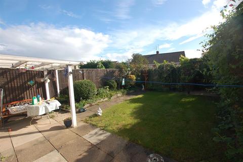 3 Edinburgh Crescent, Stourbridge, DY8 5HB