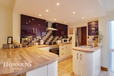 27 Alexandra Road, Beccles, NR34 9UD