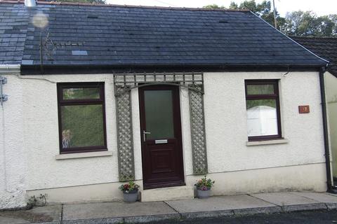 13 Brooklands Terrace, Abercrave, Swansea, SA9 1UF