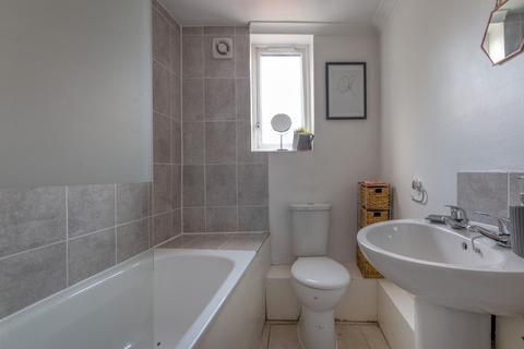 7 Cotswold Street, London, SE27 0DW
