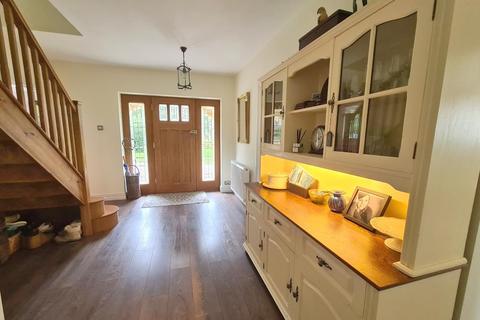 5 Cedar Avenue, St Leonards, Ringwood, BH24 2QF