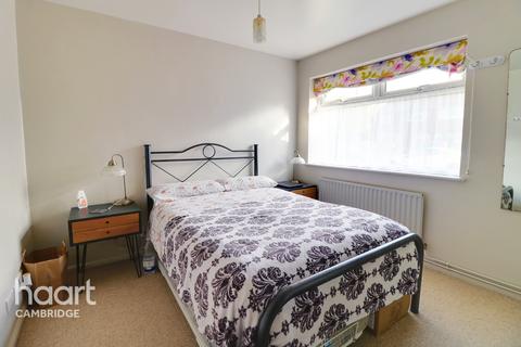 2 Howard Close, Cambridge, CB5 8QU