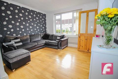 6 Barnhurst Path, Watford, WD19 6TT