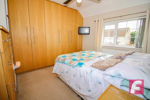 6 Barnhurst Path, Watford, WD19 6TT
