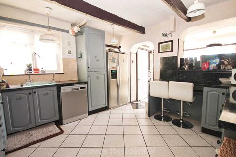 42 Mount Pleasant Road, New Malden, KT3 3LB