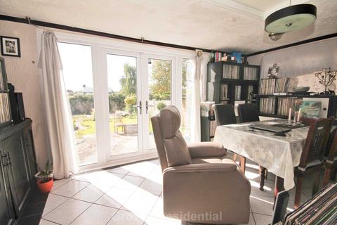 42 Mount Pleasant Road, New Malden, KT3 3LB