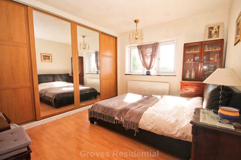 42 Mount Pleasant Road, New Malden, KT3 3LB