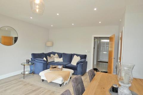 8 Mimosa Close, Epsom, KT17 3FF
