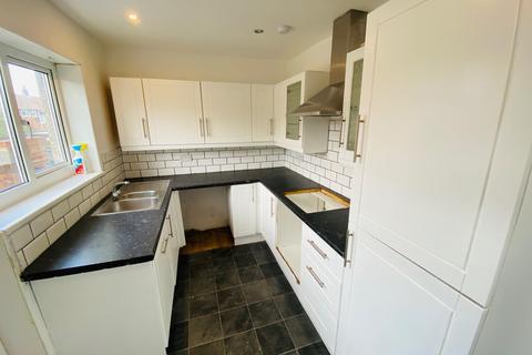 3 bedroom terraced house to rent, Malvern Crescent, Seaham, Co. Durham, SR7