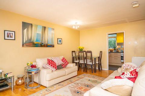 11 Mill Close, Hemel Hempstead, HP3 8AD