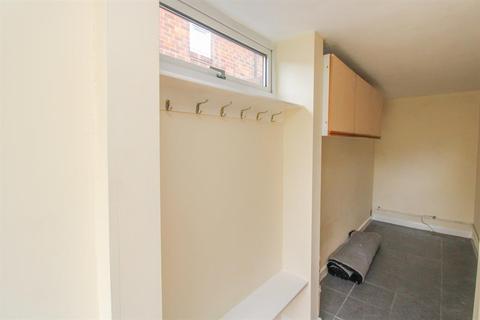 35 Bondgate, Ripon, HG4 1QD