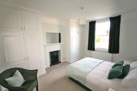 13 Princes Gardens, London, W5 1SD