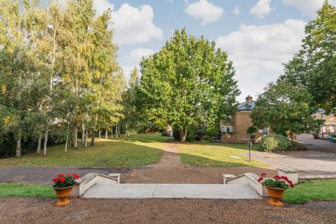 23 Cedars Close, London, SE13 5DP