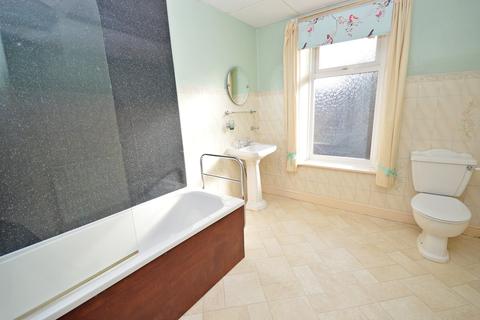 13 Devonshire Street, Skipton, BD23 2ET