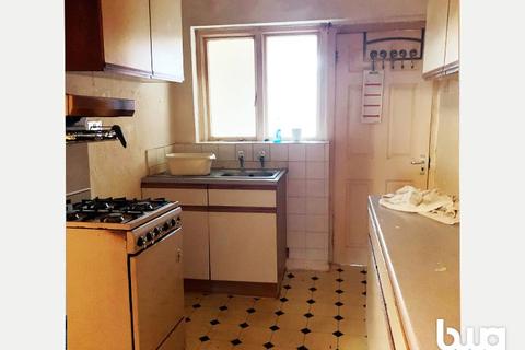 8 Boundary Close, Willenhall, WV13 3NZ