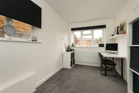 11 Darenth Close, Herne Bay, CT6 7EX