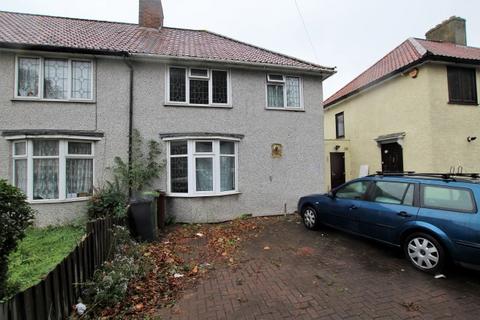 3 bedroom end of terrace house to rent, Oxlow Lane, Dagenham RM10