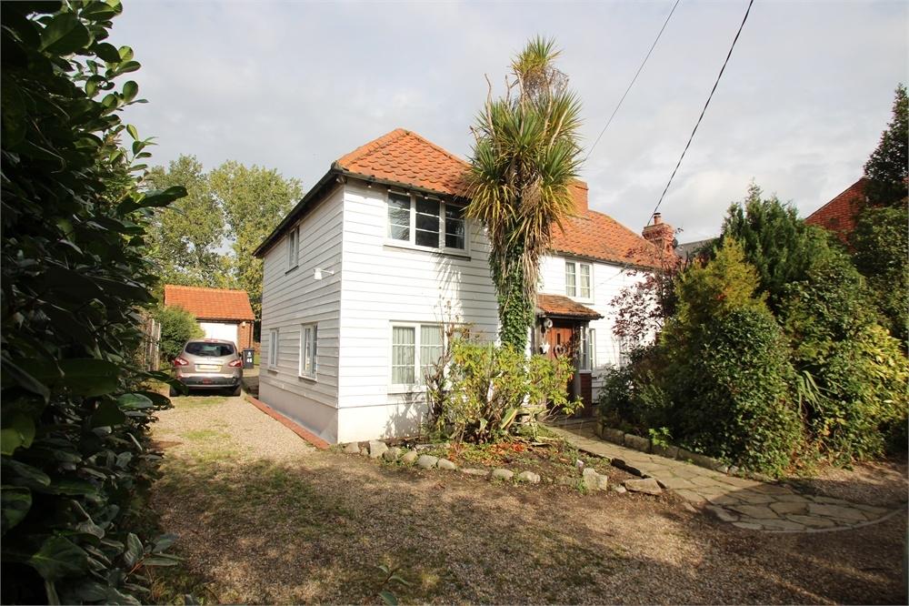 Thorpe Road, KIRBY CROSS 4 bed detached house £390,000