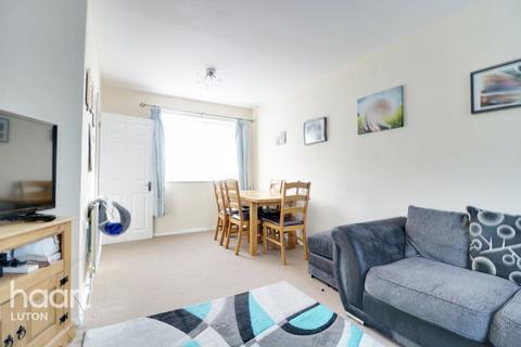 8 Aydon Road, Luton, LU3 2HB