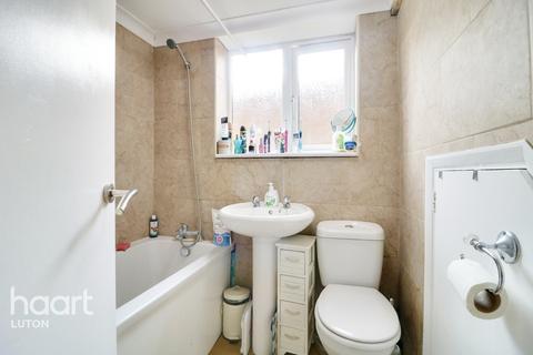 8 Aydon Road, Luton, LU3 2HB