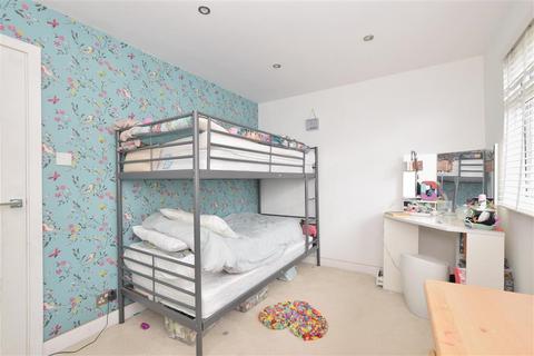 48 Bankside, Brighton, BN1 5GN