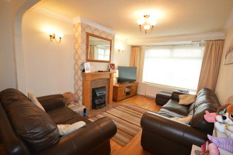 27 Dunard Road, Shirley, Solihull, B90 2HR