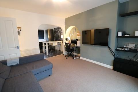 202 Hay Lane, Shirley, Solihull, B90 4EQ