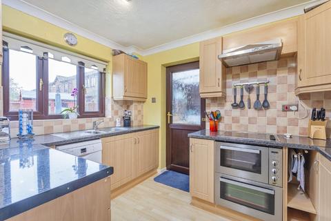 6 Buxton Close, Easton, Norwich, NR9 5DW
