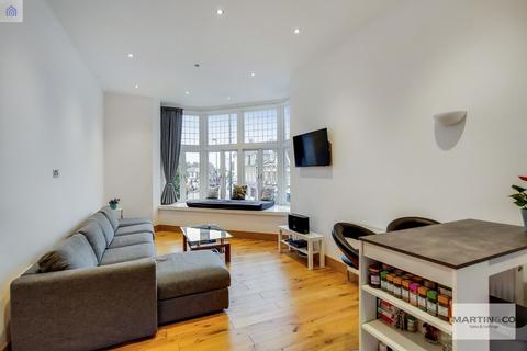Flat 3, 1b Brighton Road, South Croydon, CR2 6EA