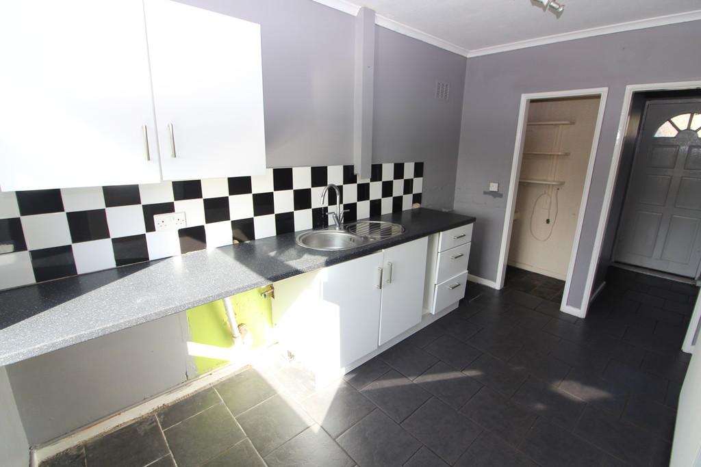 Firthmoor Crescent, Darlington 3 bed terraced house £525 pcm (£121 pw)