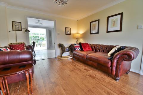 20 Amberlands, Stretton, Burton-on-trent, DE13 0PE