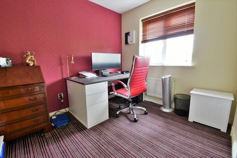 20 Amberlands, Stretton, Burton-on-trent, DE13 0PE