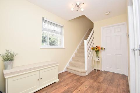 14 Sutton Mead, Chelmsford, CM2 6QB
