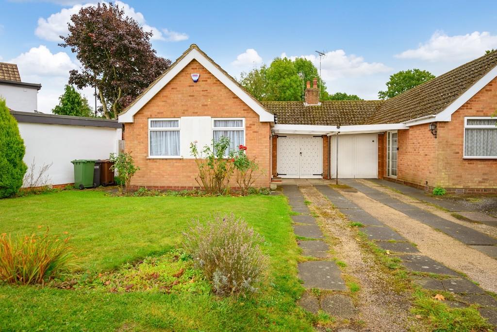 Spring Lane, Hockley Heath 2 bed detached bungalow £360,000