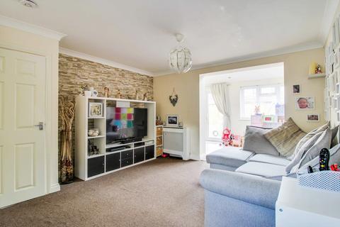 45 Lineacre Close, Grange Park, Swindon, SN5 6DB
