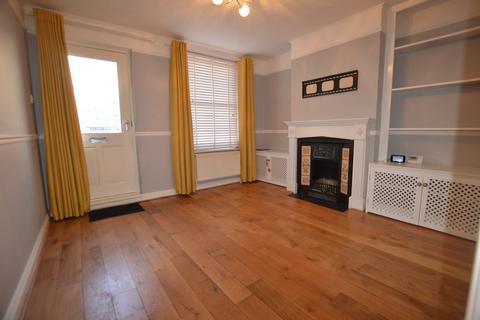 3 bedroom terraced house to rent, Bishops Road, Bury St. Edmunds