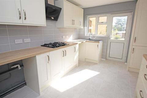 19 Elm Walk, Stevenage, SG2 9UY