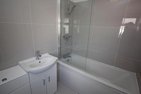 19 Elm Walk, Stevenage, SG2 9UY
