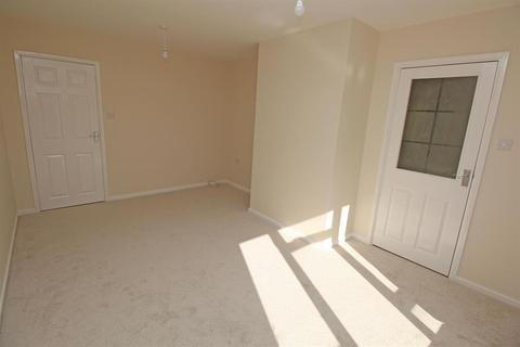 19 Elm Walk, Stevenage, SG2 9UY