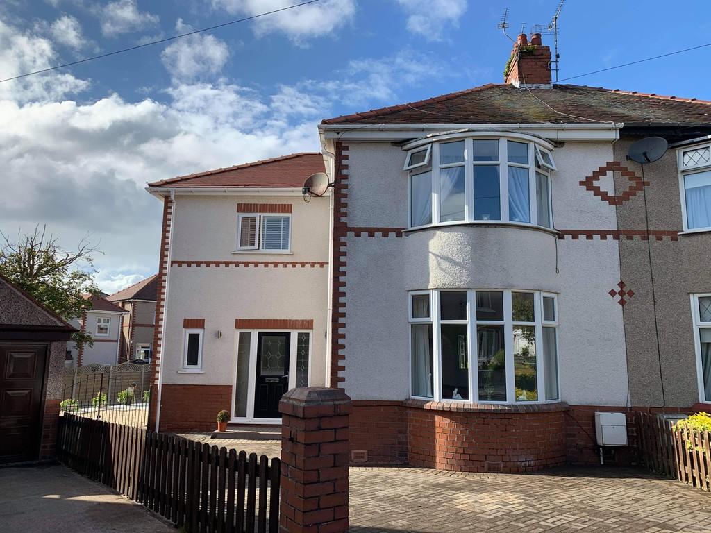 Malton Crescent, BarrowinFurness.LA14 5LJ 4 bed semidetached house