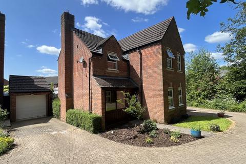 62 Browning Road, Ledbury, HR8 2FT