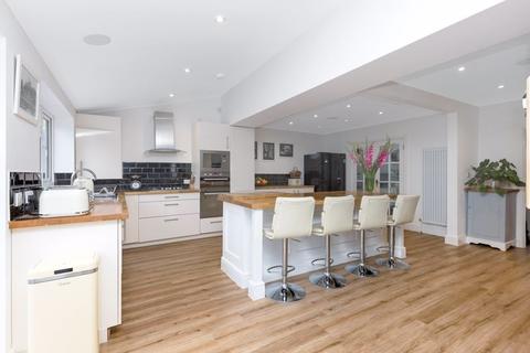 98 The Grove, Sidcup, DA14 5NQ