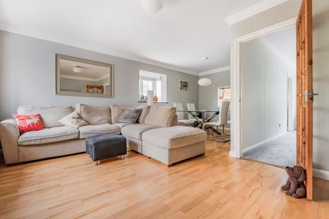 39 Hillview Close, Purley, CR8 1AU