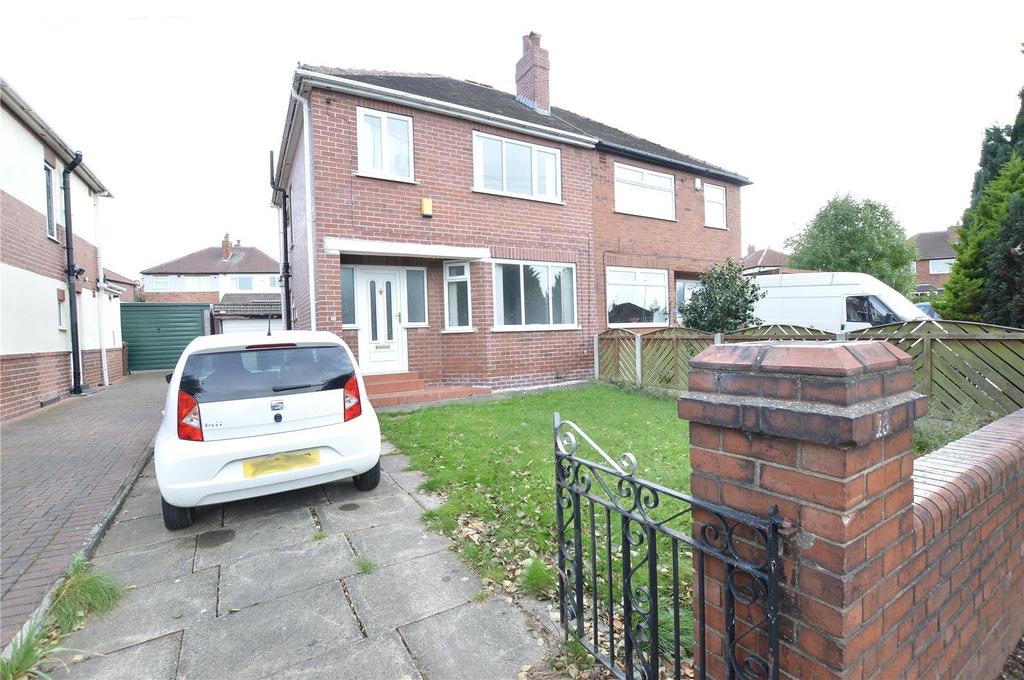 Hawkhill Avenue, Leeds, West Yorkshire 3 bed semidetached house £179,950