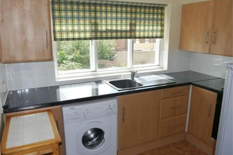 2 bedroom maisonette to rent, Loscoe Gardens, Carrington